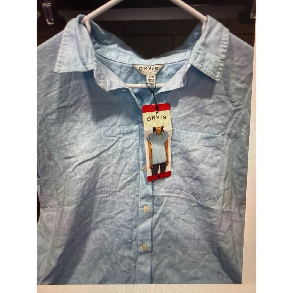 Orvis Womens Light Blue Short Sleeve Button Down Shirt Medium NWT